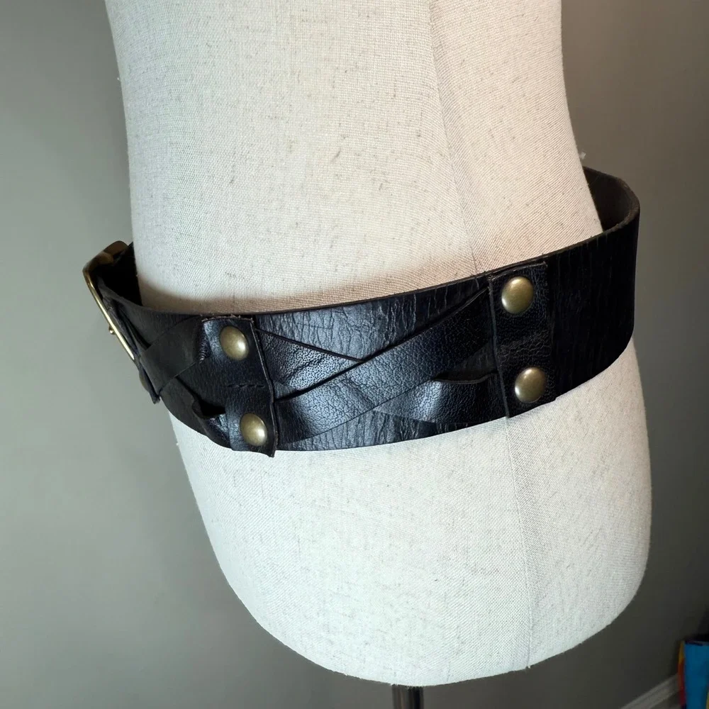 Linea Pelle Black Genuine Leather Stud Belt LPWD06508 Medium